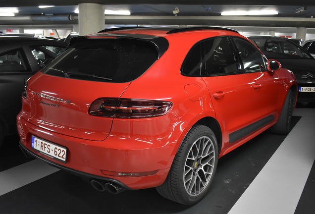 Porsche 95B Macan GTS