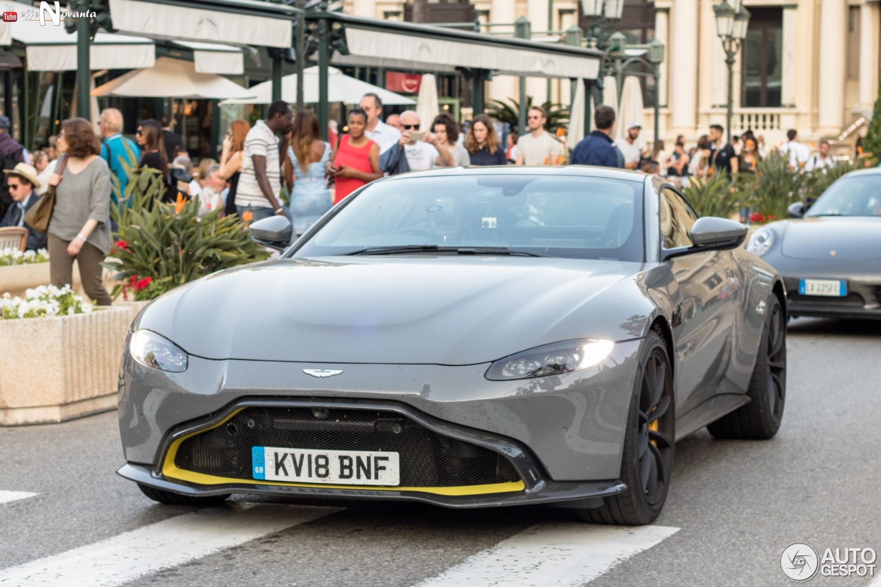 Aston Martin V8 Vantage 2018