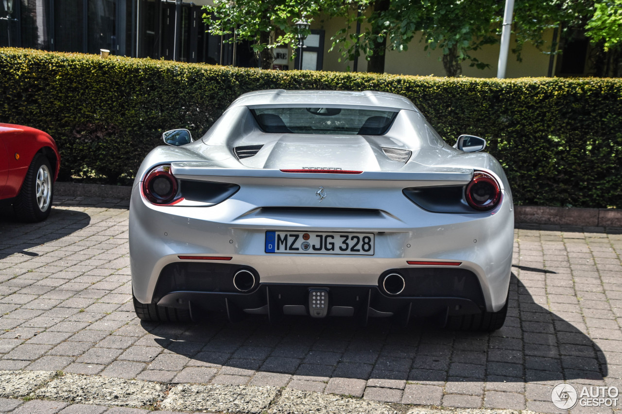 Ferrari 488 Spider