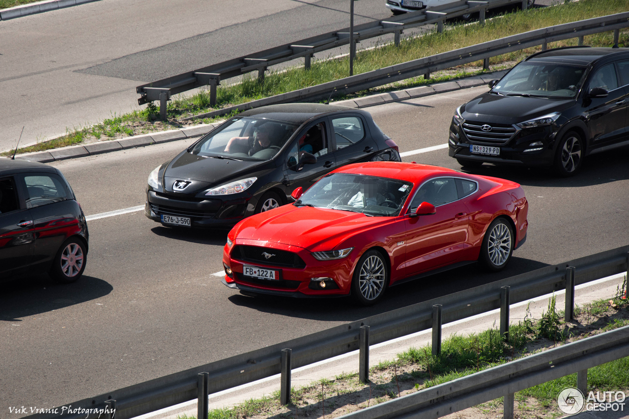 Ford Mustang GT 2015