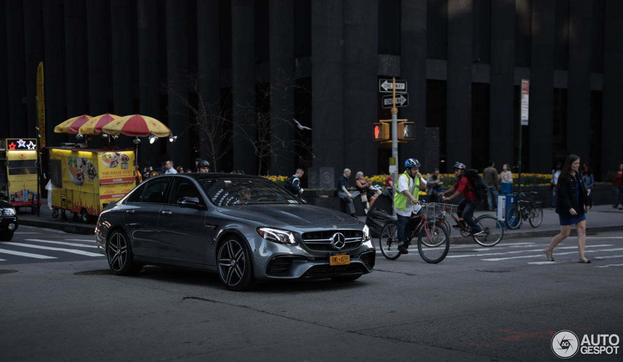 Mercedes-AMG E 63 S W213