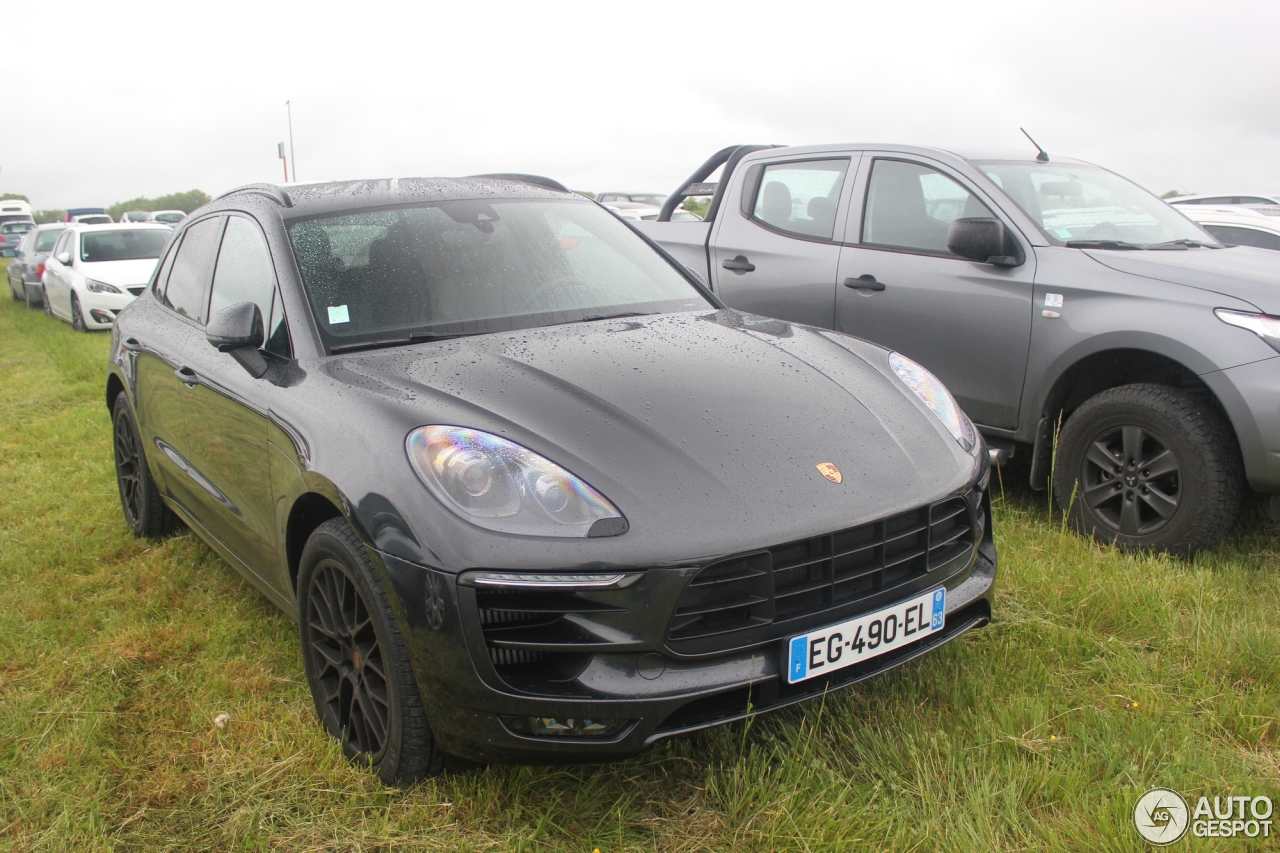 Porsche 95B Macan GTS