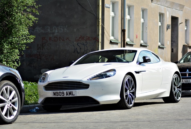 Aston Martin DB9 2013