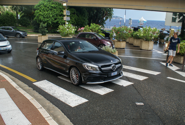 Mercedes-Benz A 45 AMG