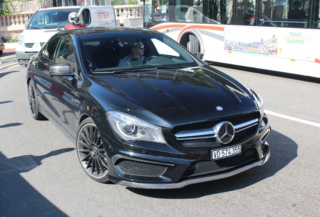 Mercedes-Benz CLA 45 AMG C117