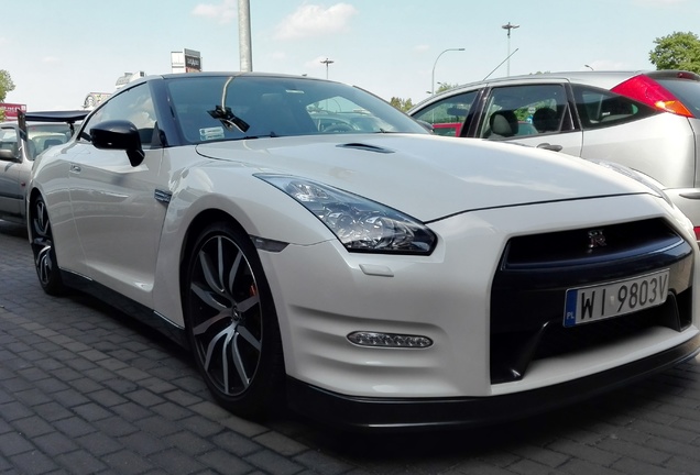 Nissan GT-R 2012 APR Performance