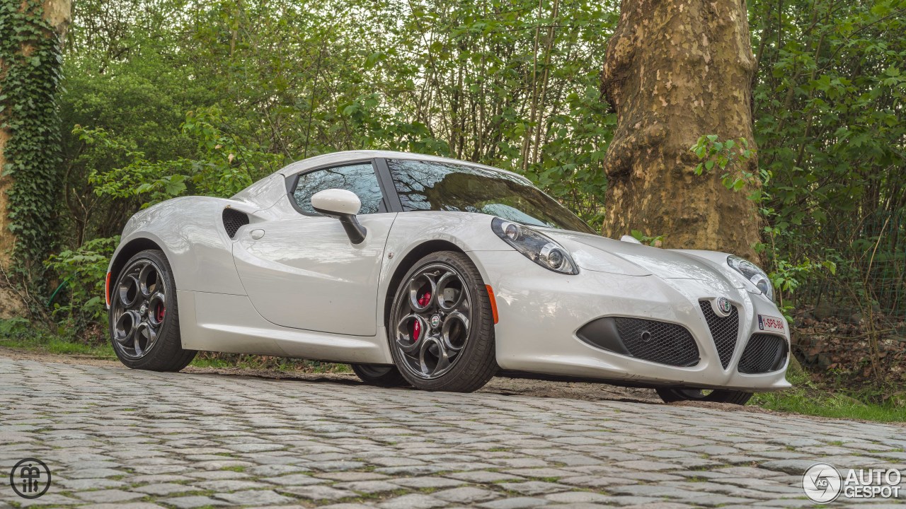 Alfa Romeo 4C Coupé