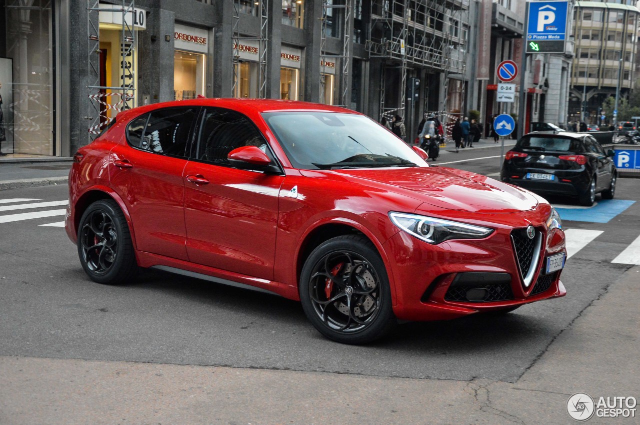 Alfa Romeo Stelvio Quadrifoglio