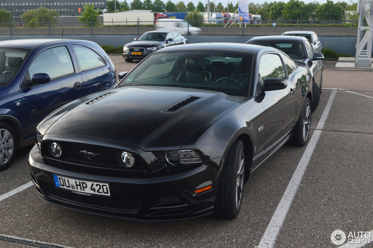 Ford Mustang GT 2013