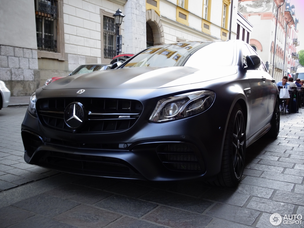 Mercedes-AMG E 63 S W213 Edition 1