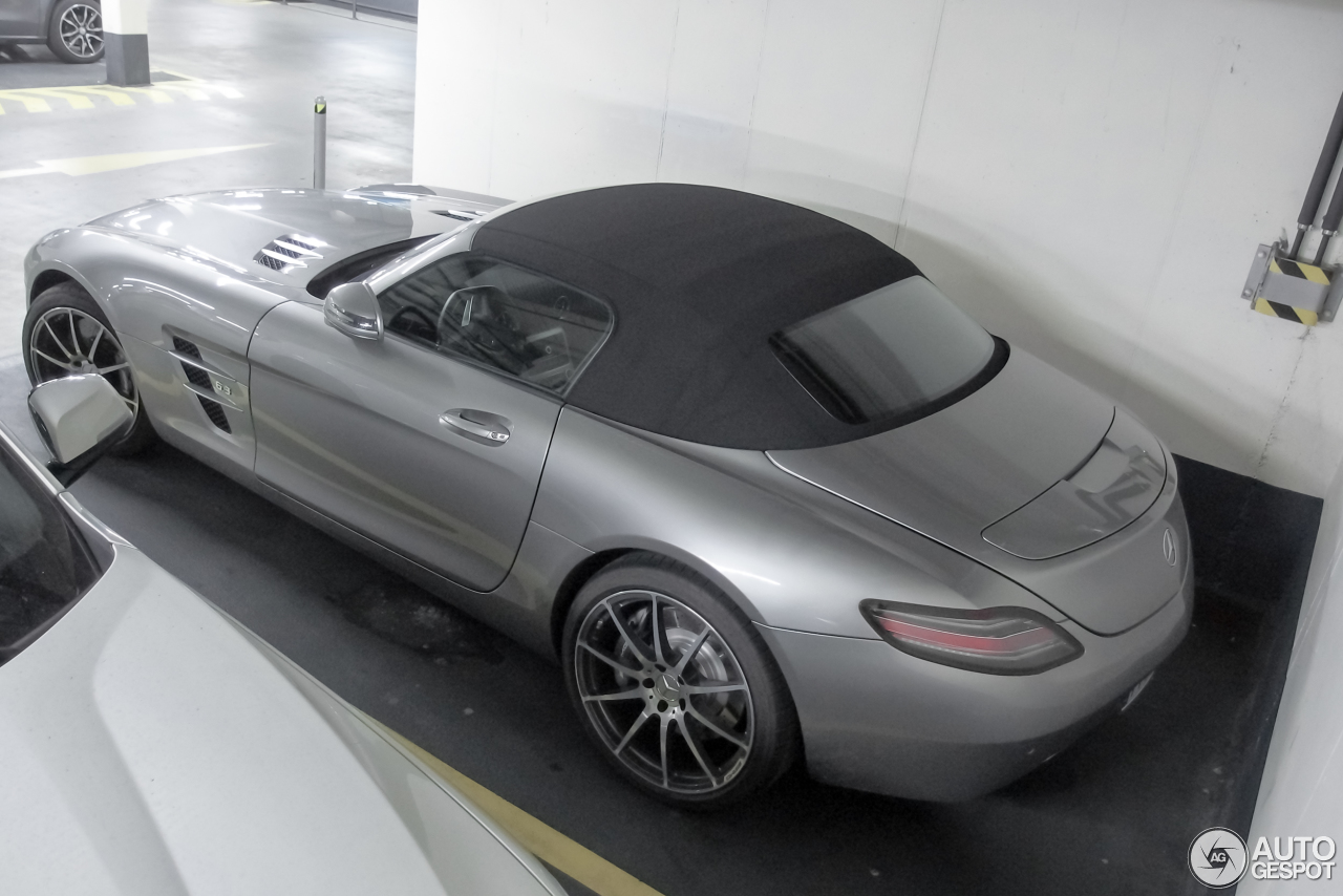 Mercedes-Benz SLS AMG Roadster