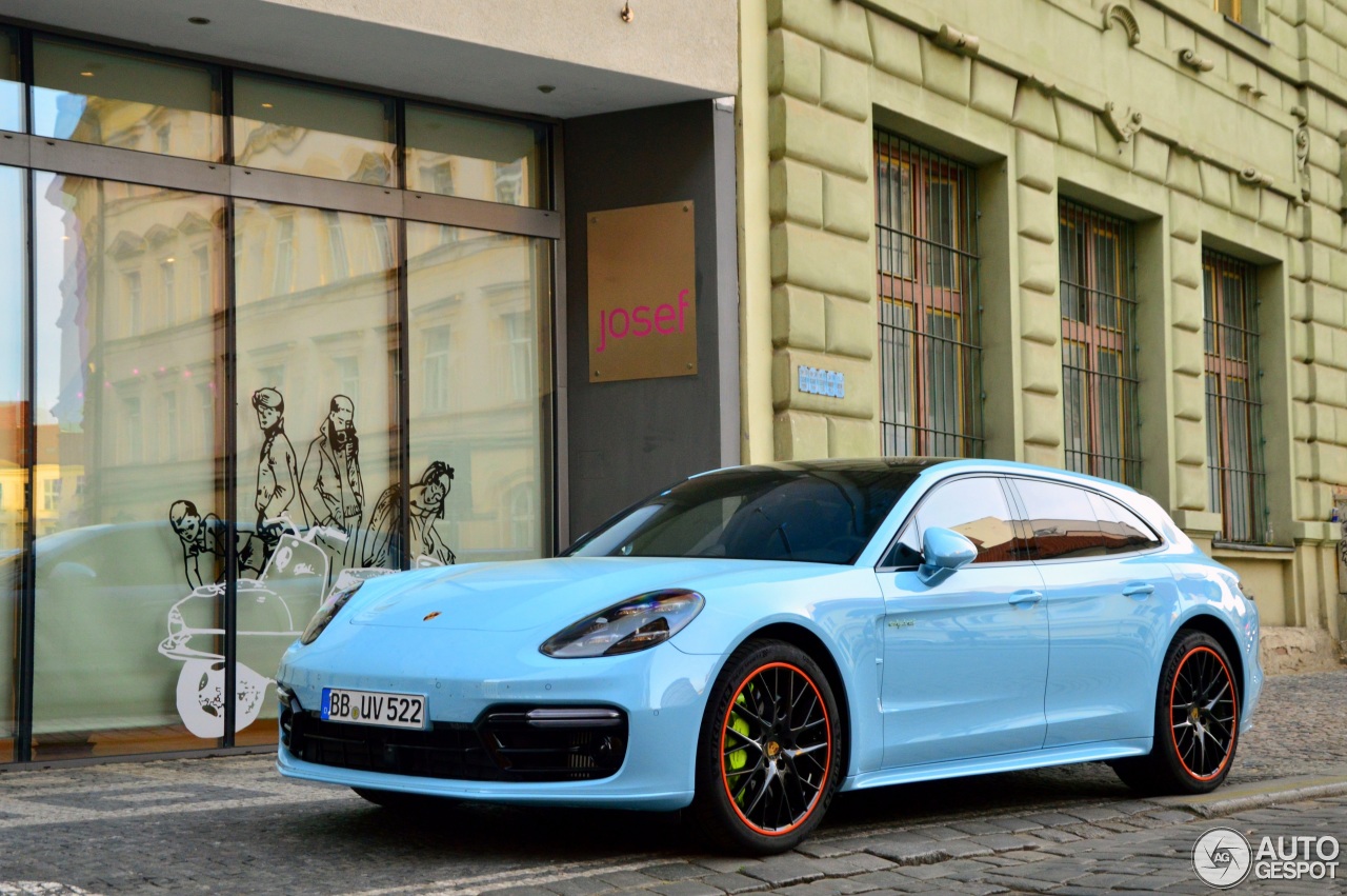 Porsche 971 Panamera Turbo S E-Hybrid Sport Turismo