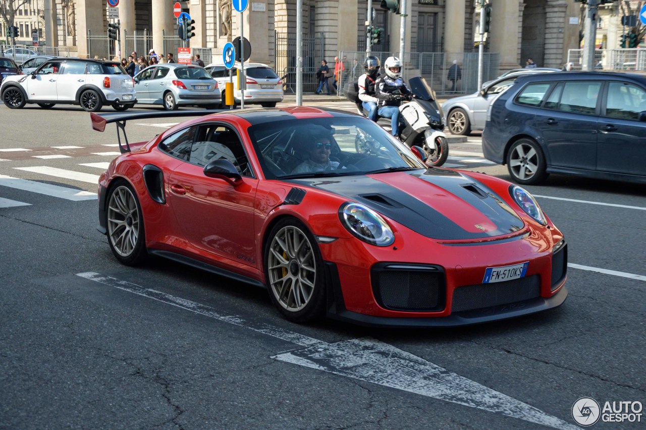 Porsche 991 GT2 RS Weissach Package