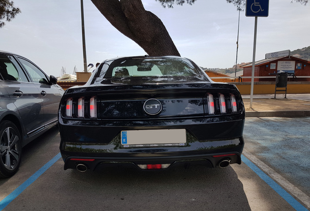 Ford Mustang GT 2015