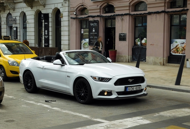 Ford Mustang GT Convertible 2015