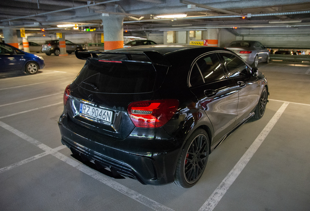 Mercedes-AMG A 45 W176 2015