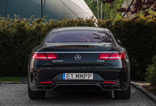 Mercedes-AMG S 63 Coupé C217