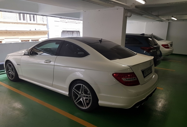 Mercedes-Benz C 63 AMG Coupé