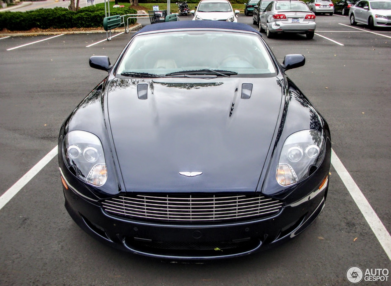 Aston Martin DB9 Volante