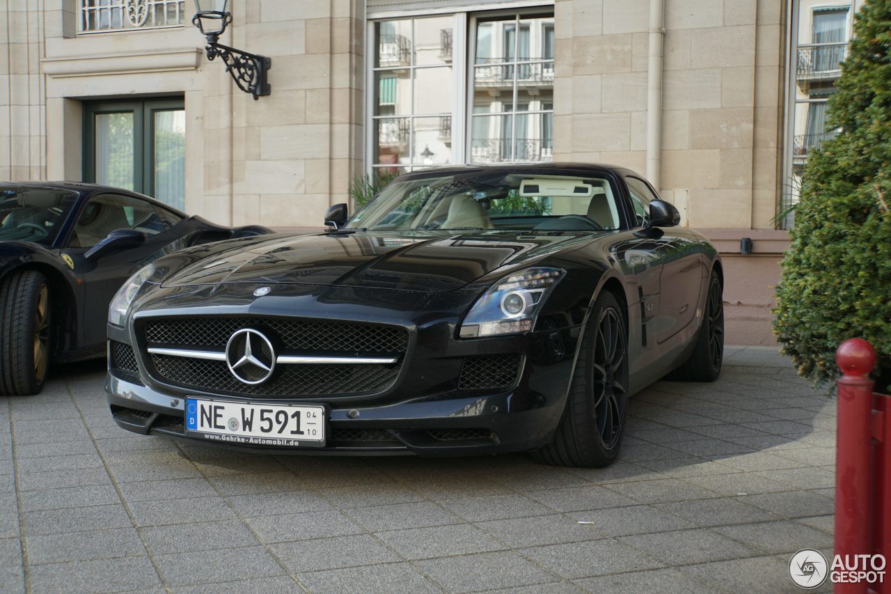 Mercedes-Benz SLS AMG GT