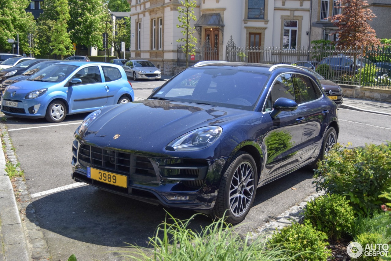 Porsche 95B Macan Turbo