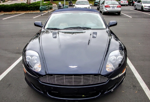 Aston Martin DB9 Volante