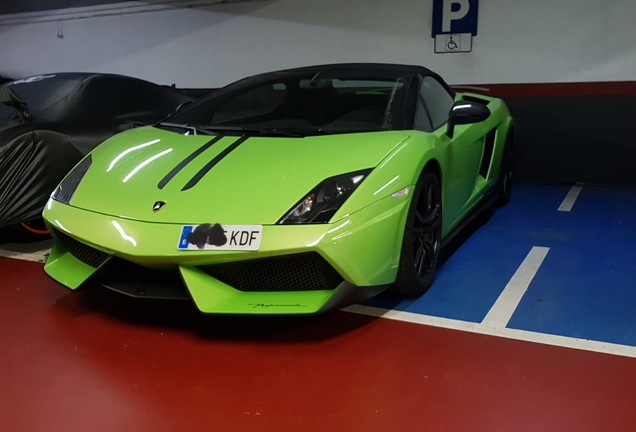 Lamborghini Gallardo LP570-4 Spyder Performante