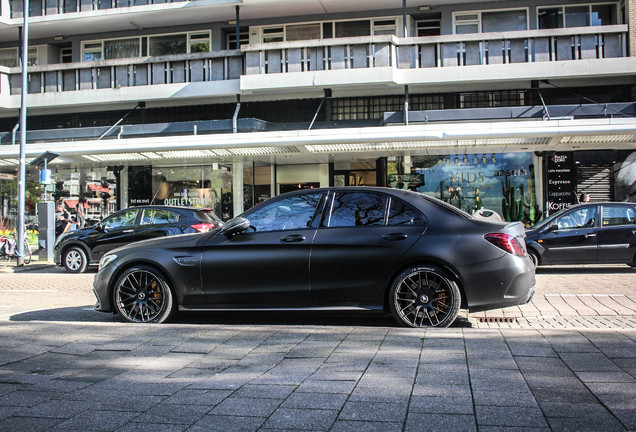 Mercedes-AMG C 63 S W205