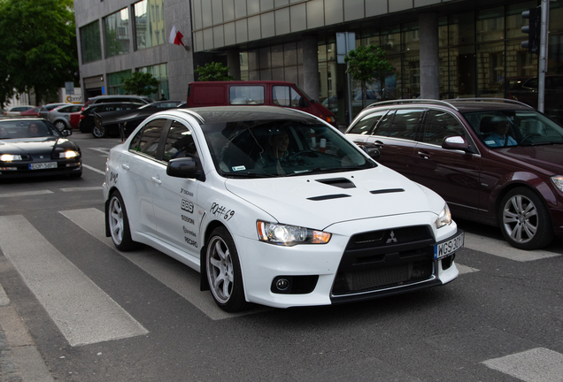 Mitsubishi Lancer Evolution X MR