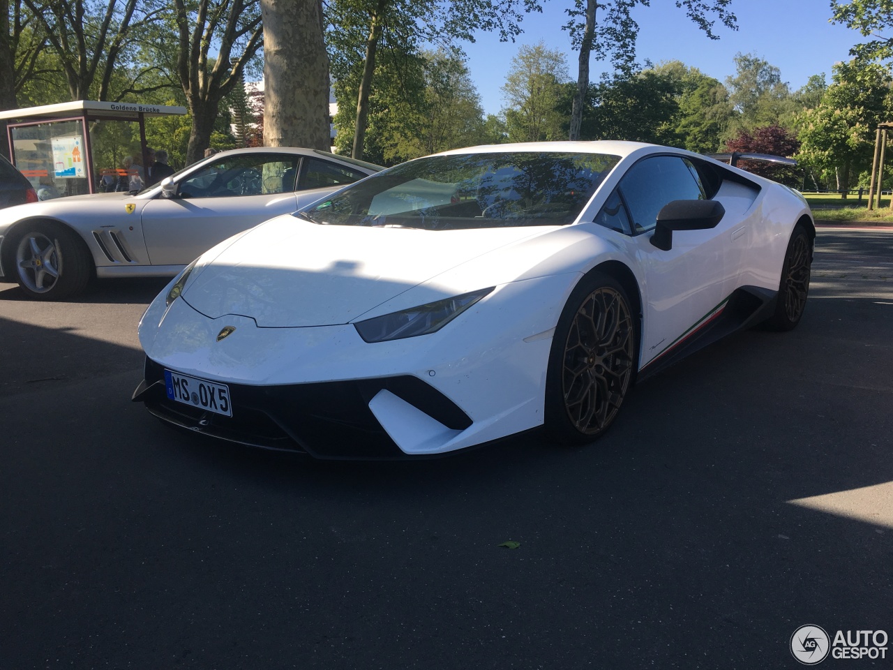 Lamborghini Huracán LP640-4 Performante