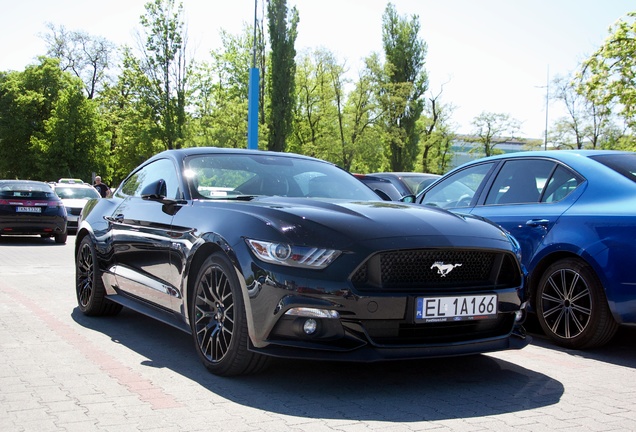 Ford Mustang GT 2015