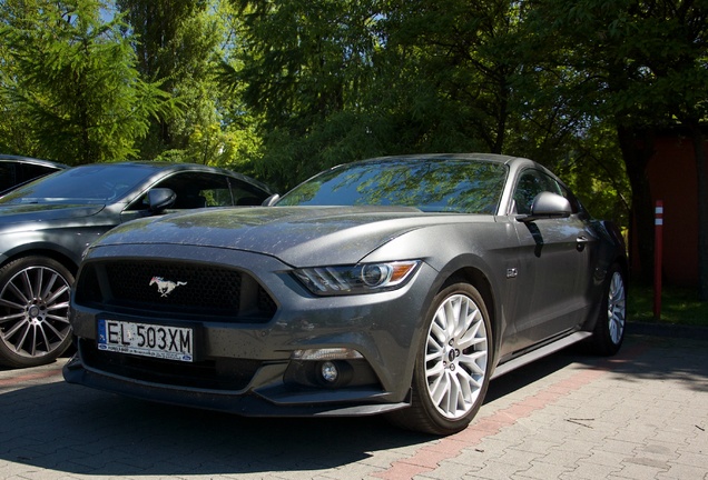 Ford Mustang GT 2015