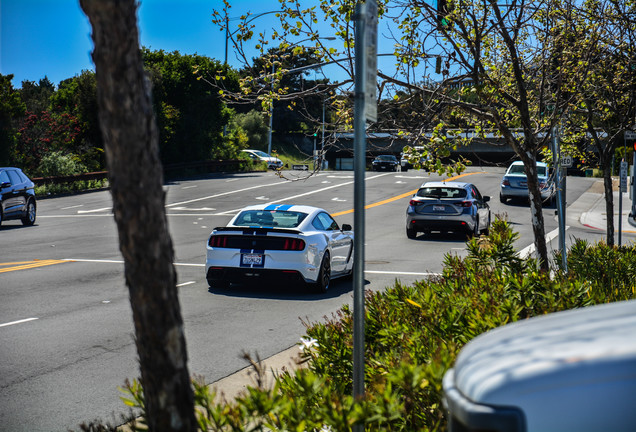 Ford Mustang Shelby GT350 2015