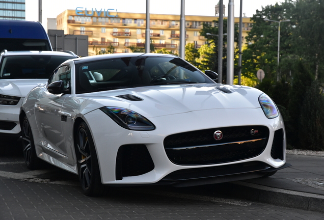 Jaguar F-TYPE SVR Coupé