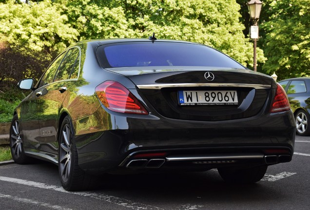 Mercedes-Benz S 63 AMG V222