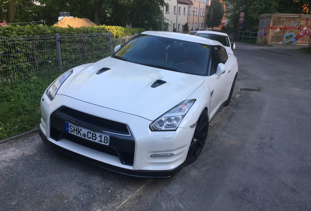 Nissan GT-R 2014