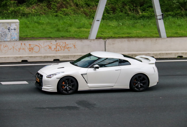 Nissan GT-R Switzer P600