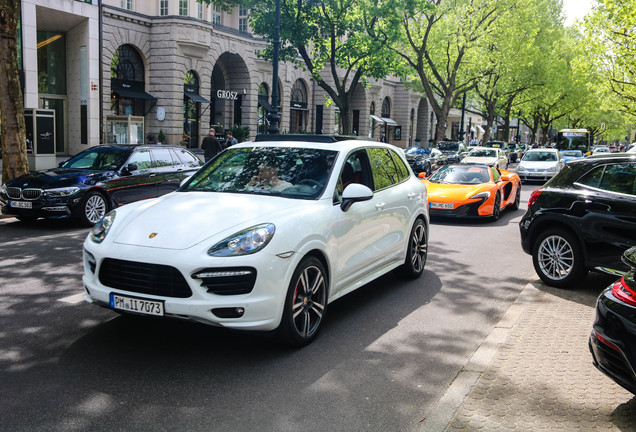 Porsche 958 Cayenne GTS