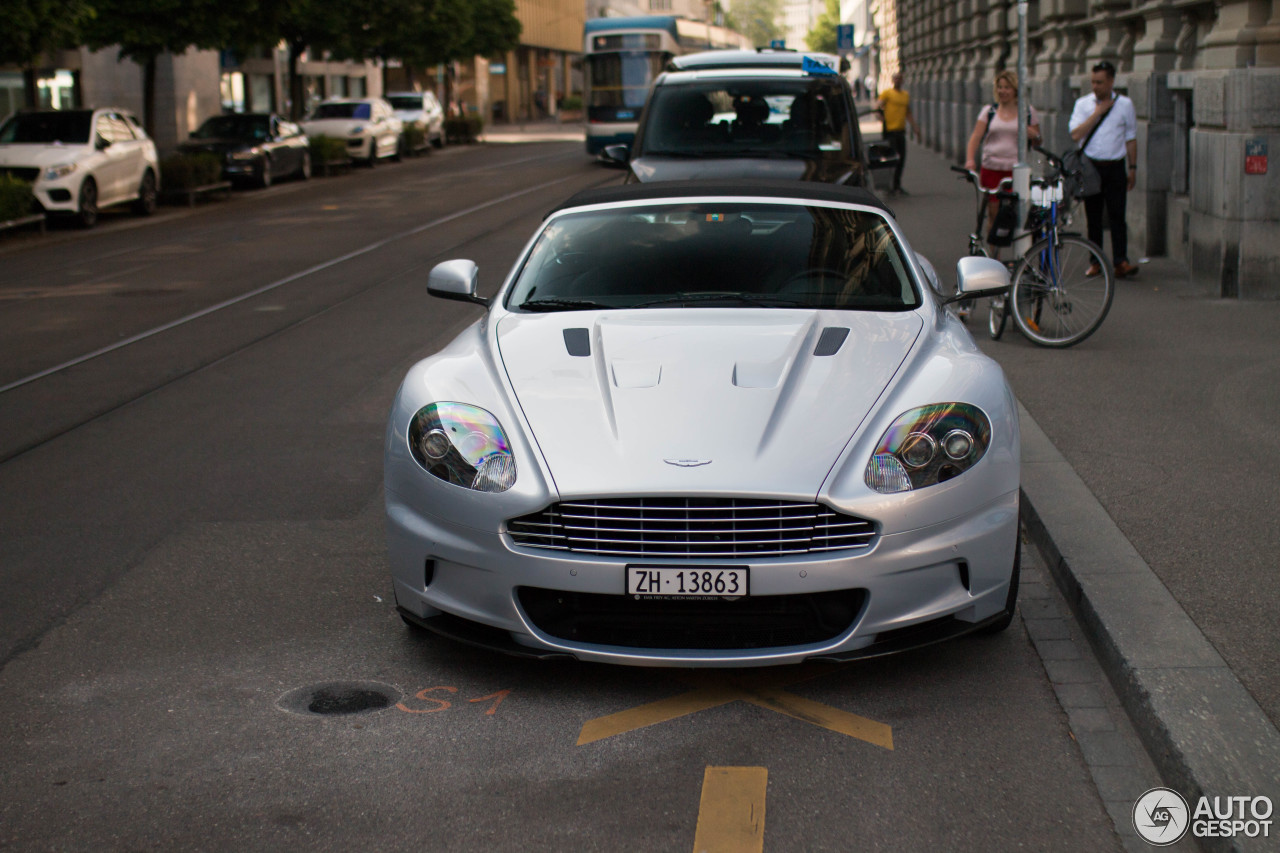 Aston Martin DBS Volante