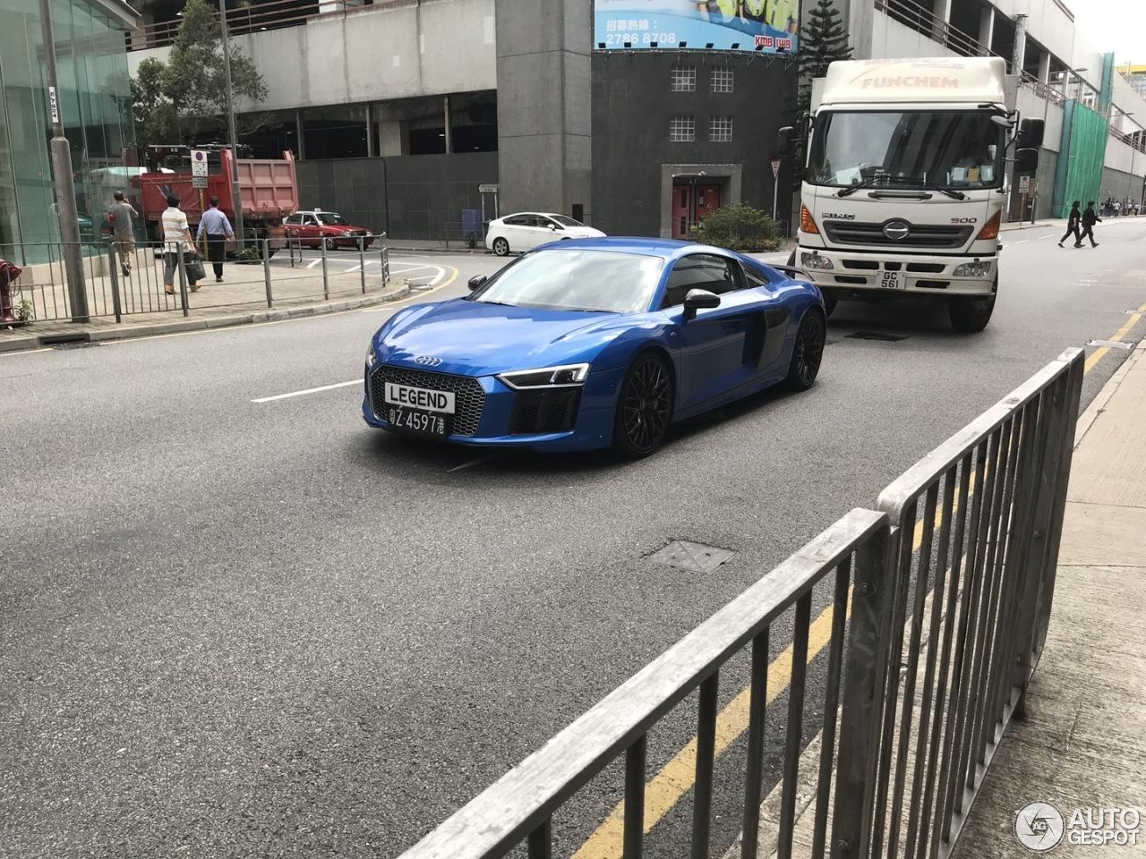 Audi R8 V10 Plus 2015