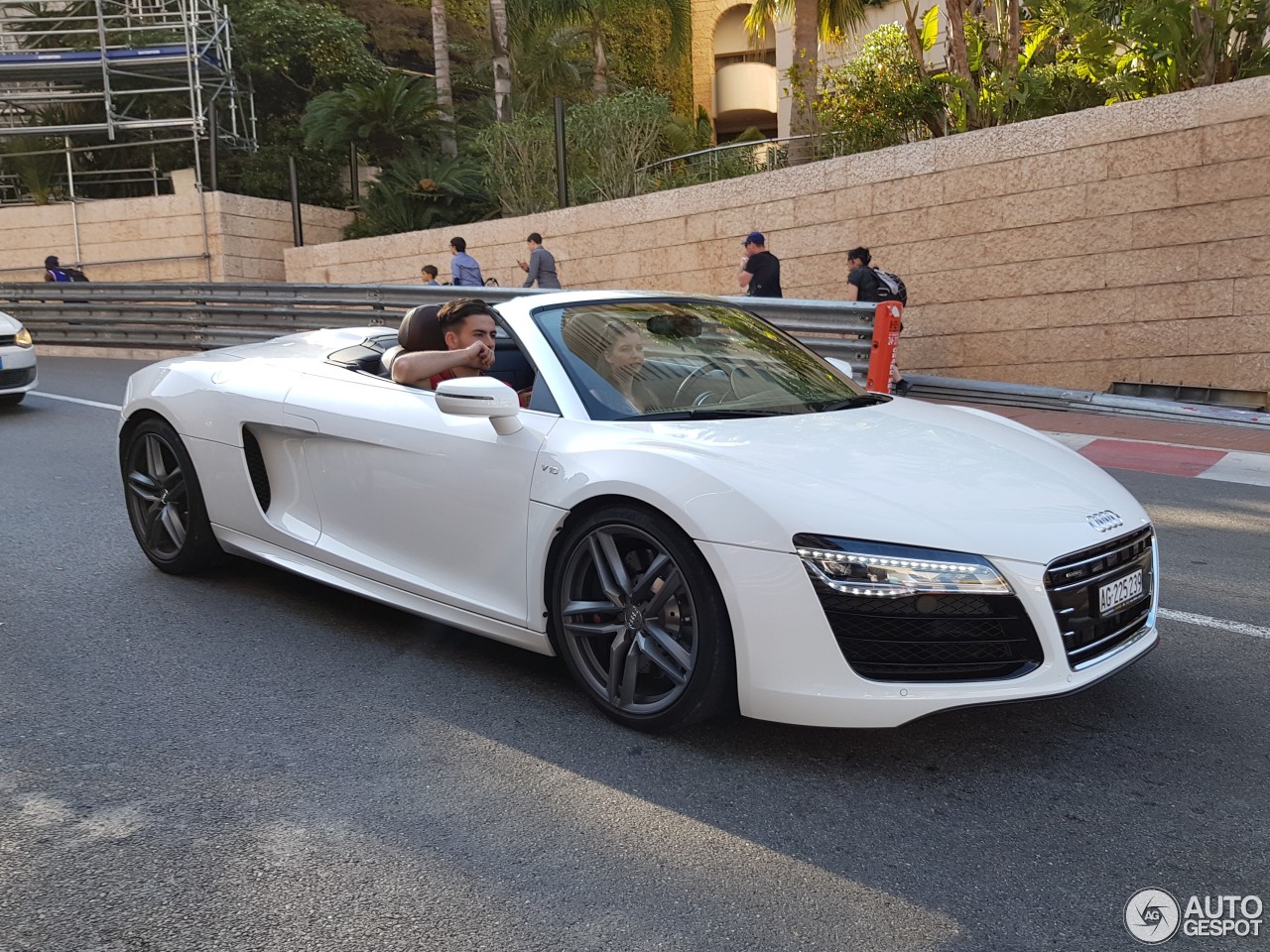 Audi R8 V10 Spyder 2013