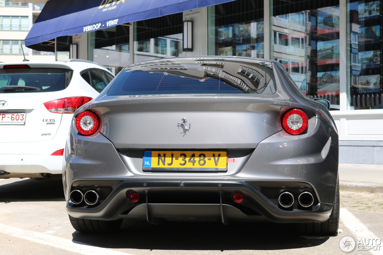 Ferrari FF