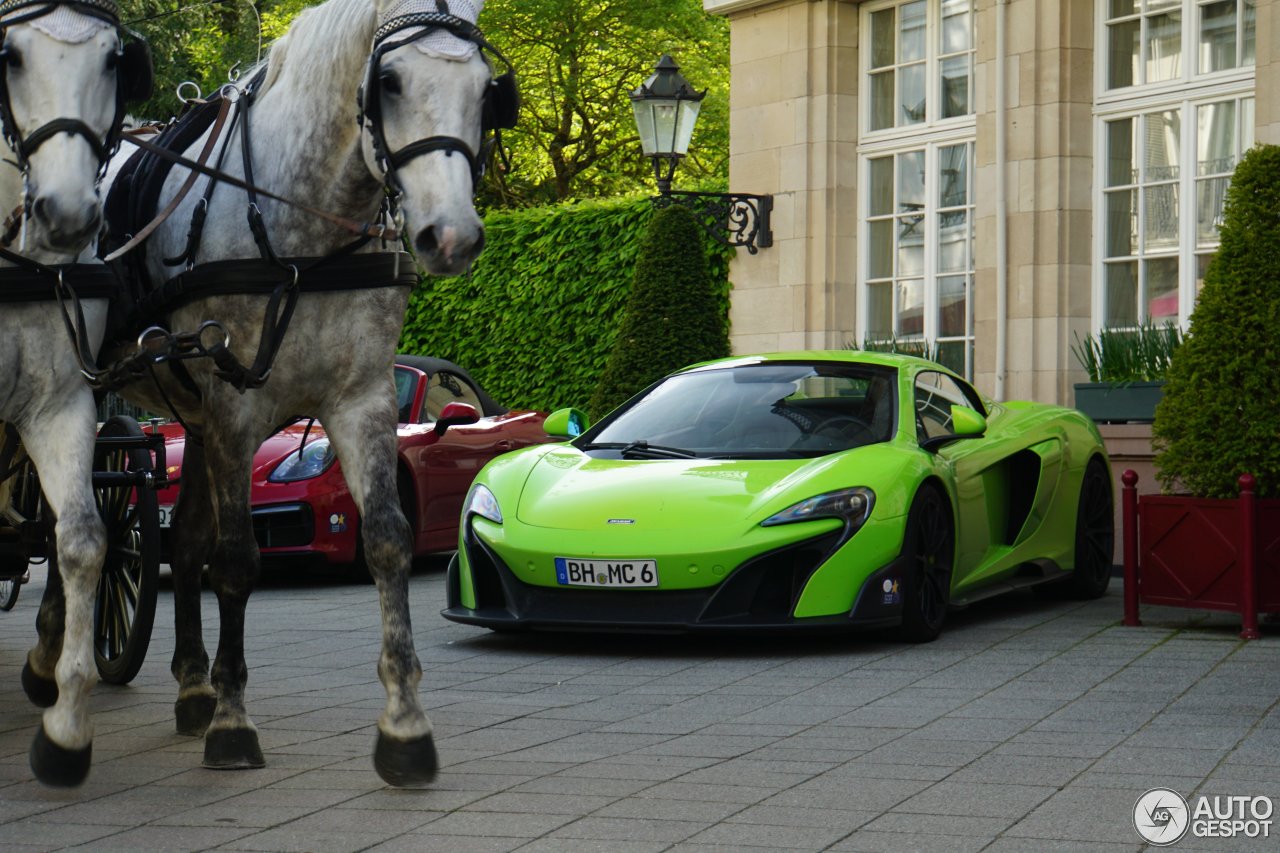 McLaren 675LT Spider