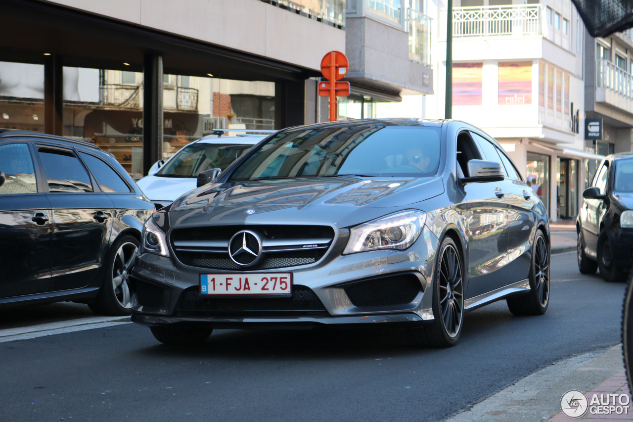 Mercedes-Benz CLA 45 AMG Shooting Brake