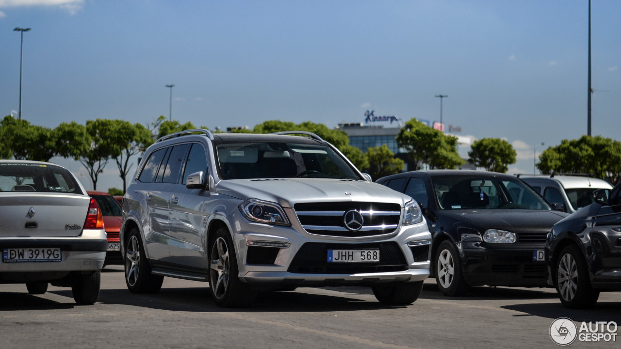 Mercedes-Benz GL 63 AMG X166