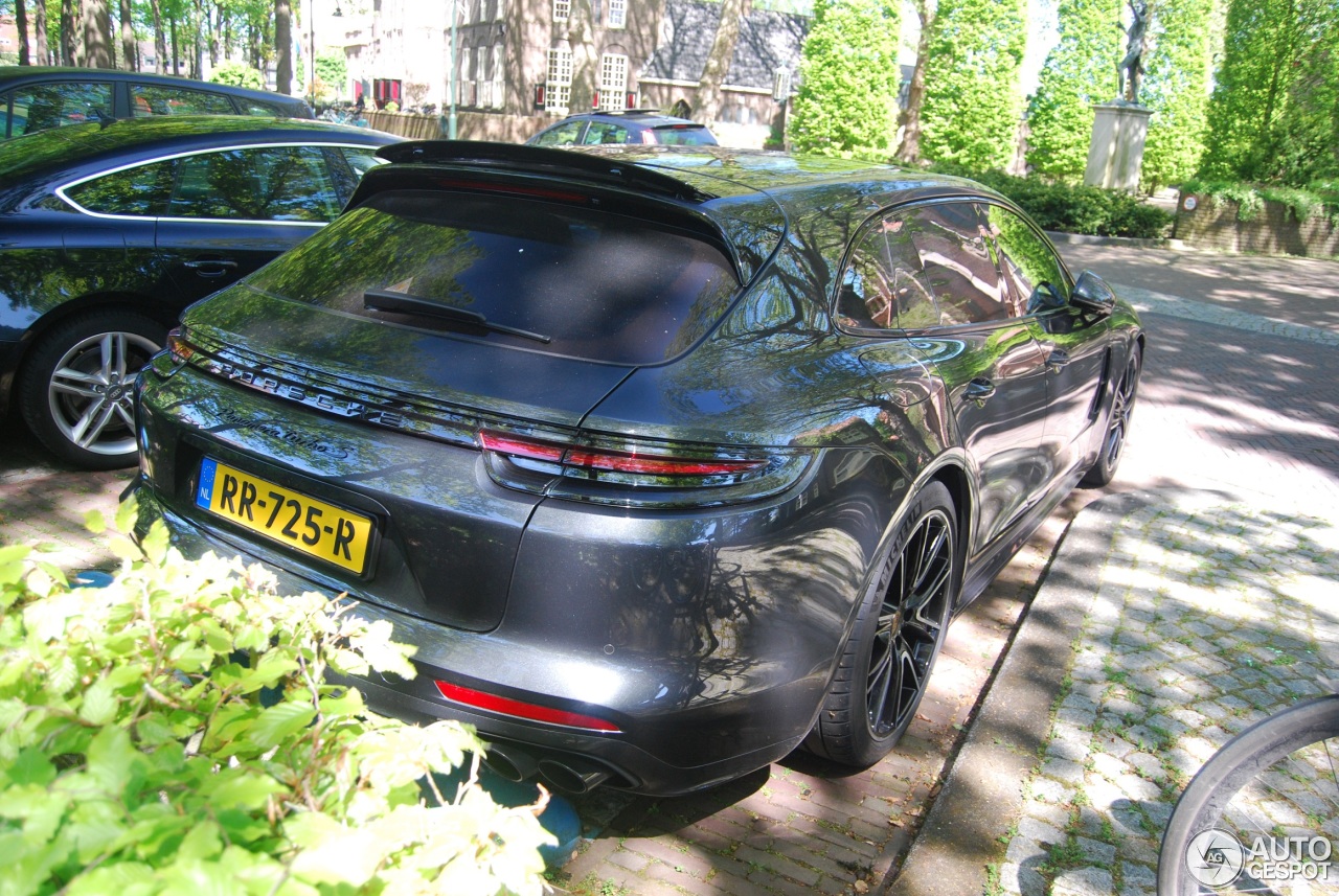 Porsche 971 Panamera Turbo S E-Hybrid Sport Turismo