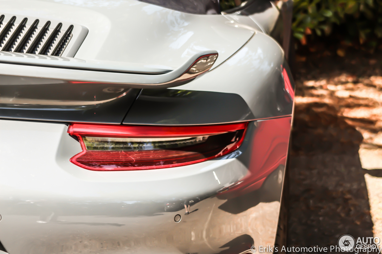 Porsche 991 Turbo S Cabriolet MkII