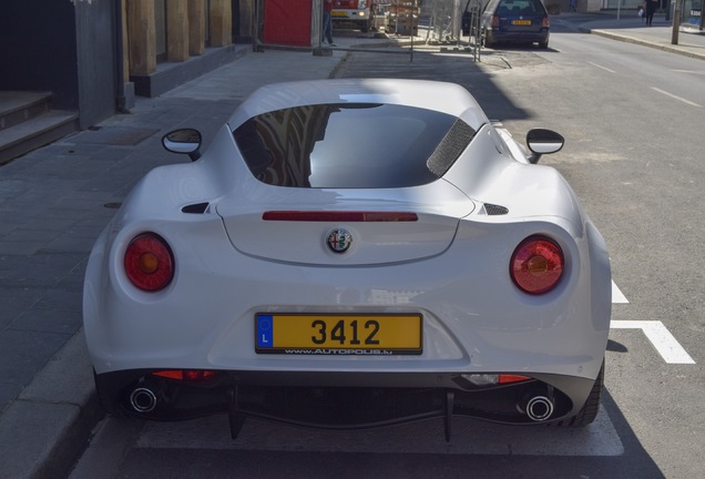 Alfa Romeo 4C Coupé