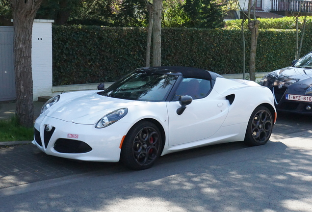 Alfa Romeo 4C Spider