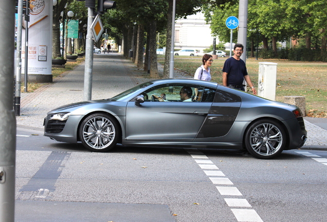 Audi R8 V10